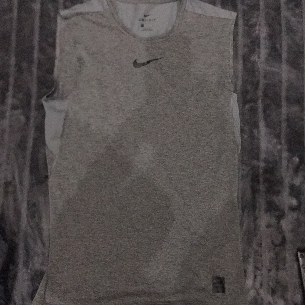 Nike Pro Men's Fitted Sleeveless Shirt
